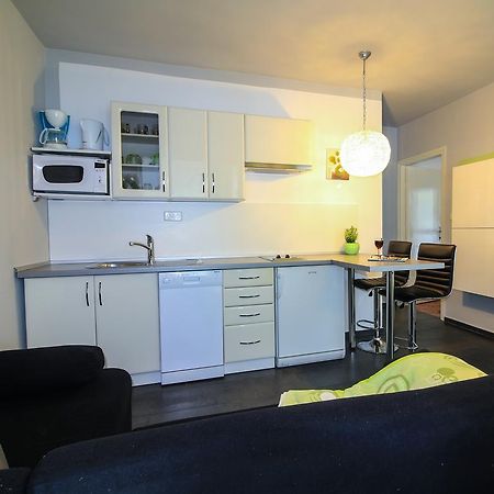 Apartments Lavanda Primosten Exterior photo