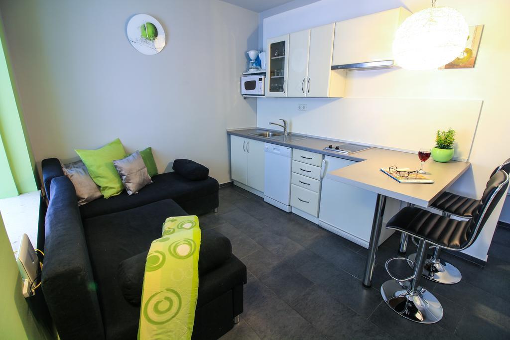 Apartments Lavanda Primosten Exterior photo